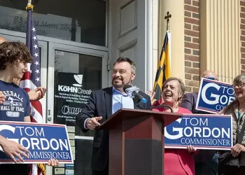 Commissioner Gordon Announces Re-Election Campaign